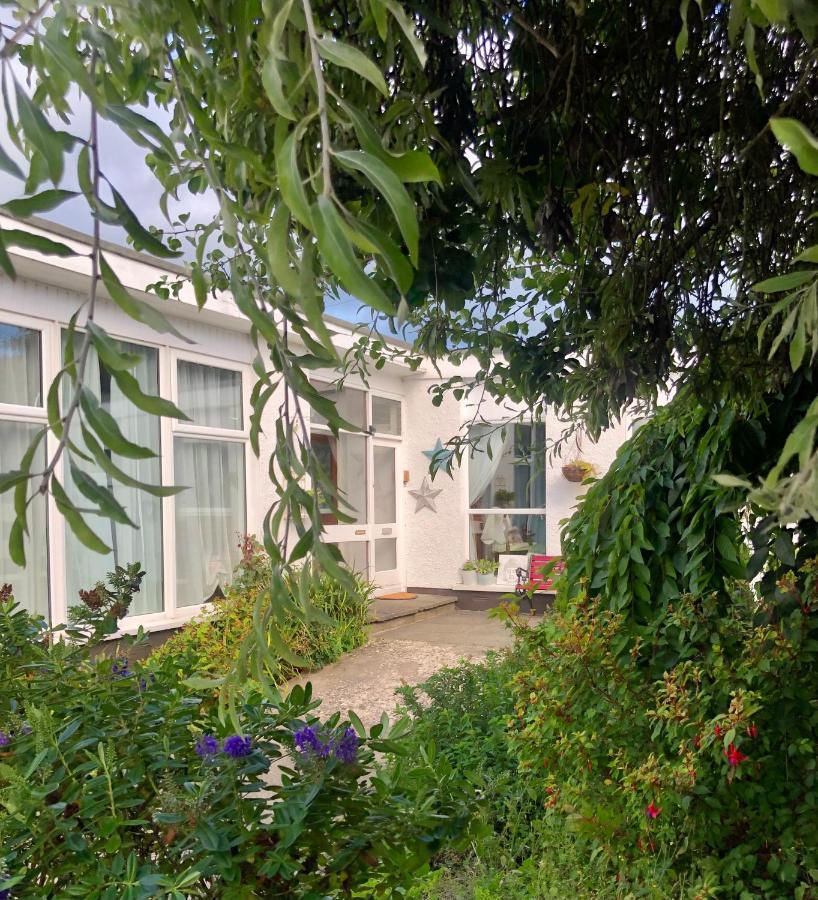 Ballygally Seaview Cottage Larne Exterior photo